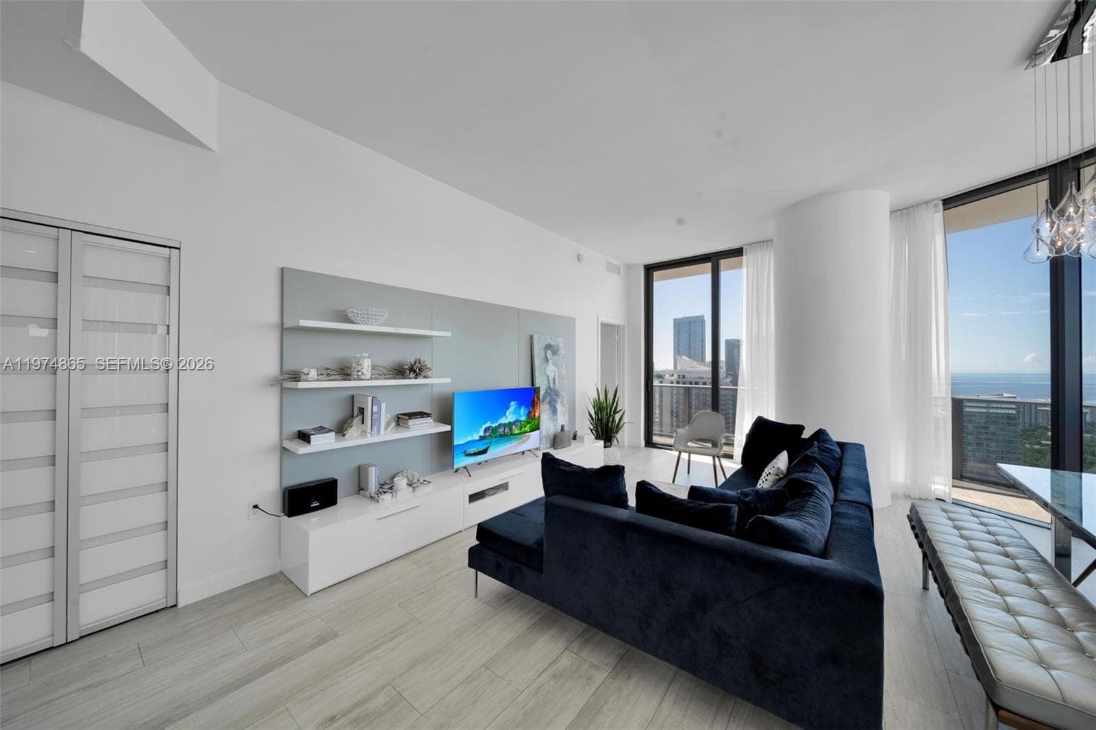 55 SW 9th St # 4406, Miami, FL 33130 — zdjęcie 5