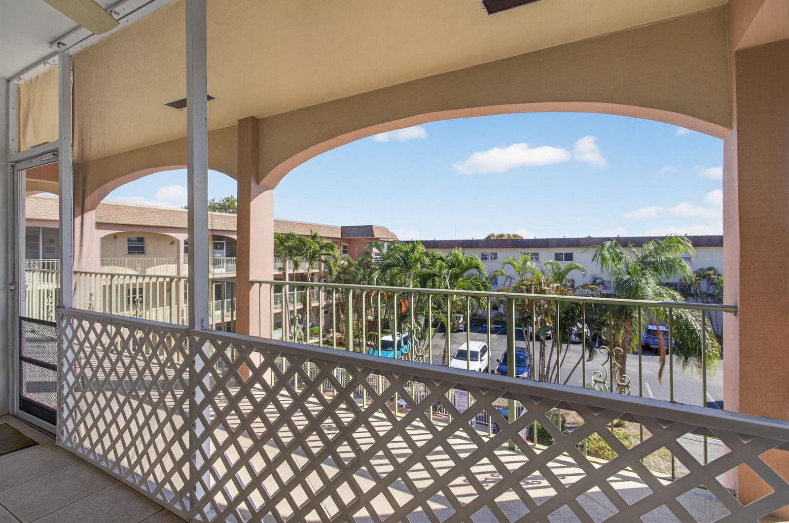 100 SE 6th Avenue # 303, Pompano Beach, FL 33060 — zdjęcie 5