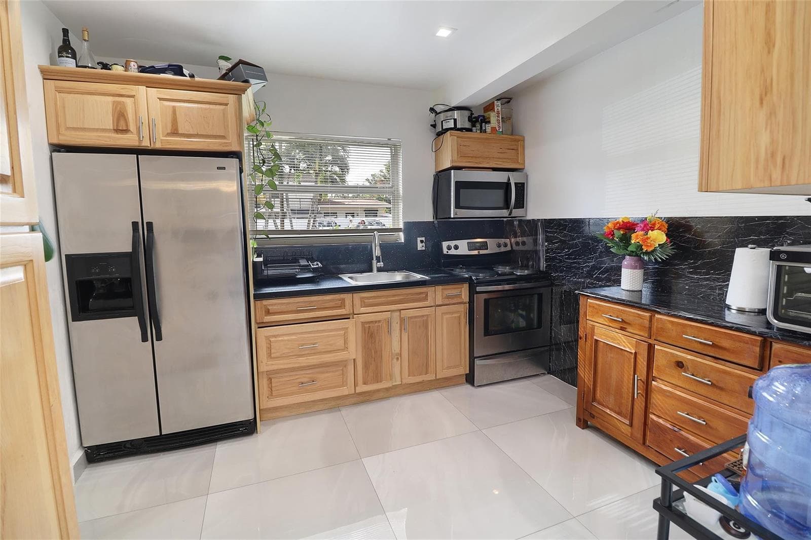 707 NE 15th Street, Fort Lauderdale, FL 33304 — zdjęcie 3