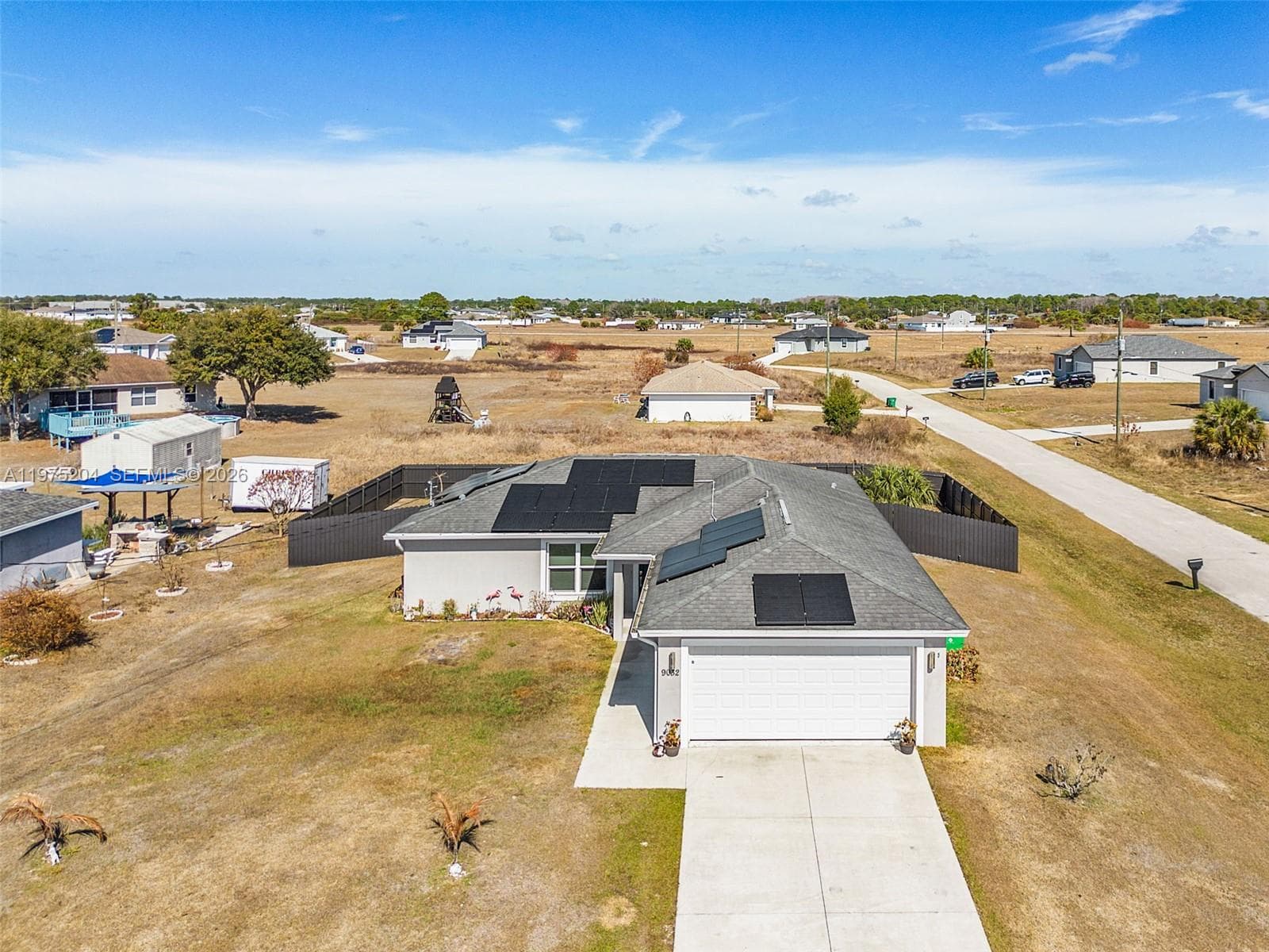 9032 Meadow Circle, La Belle, FL 33935 — zdjęcie 5