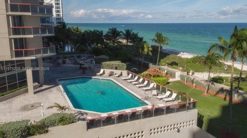 6767 Collins Ave # 706, Miami Beach, FL 33141 — zdjęcie 2