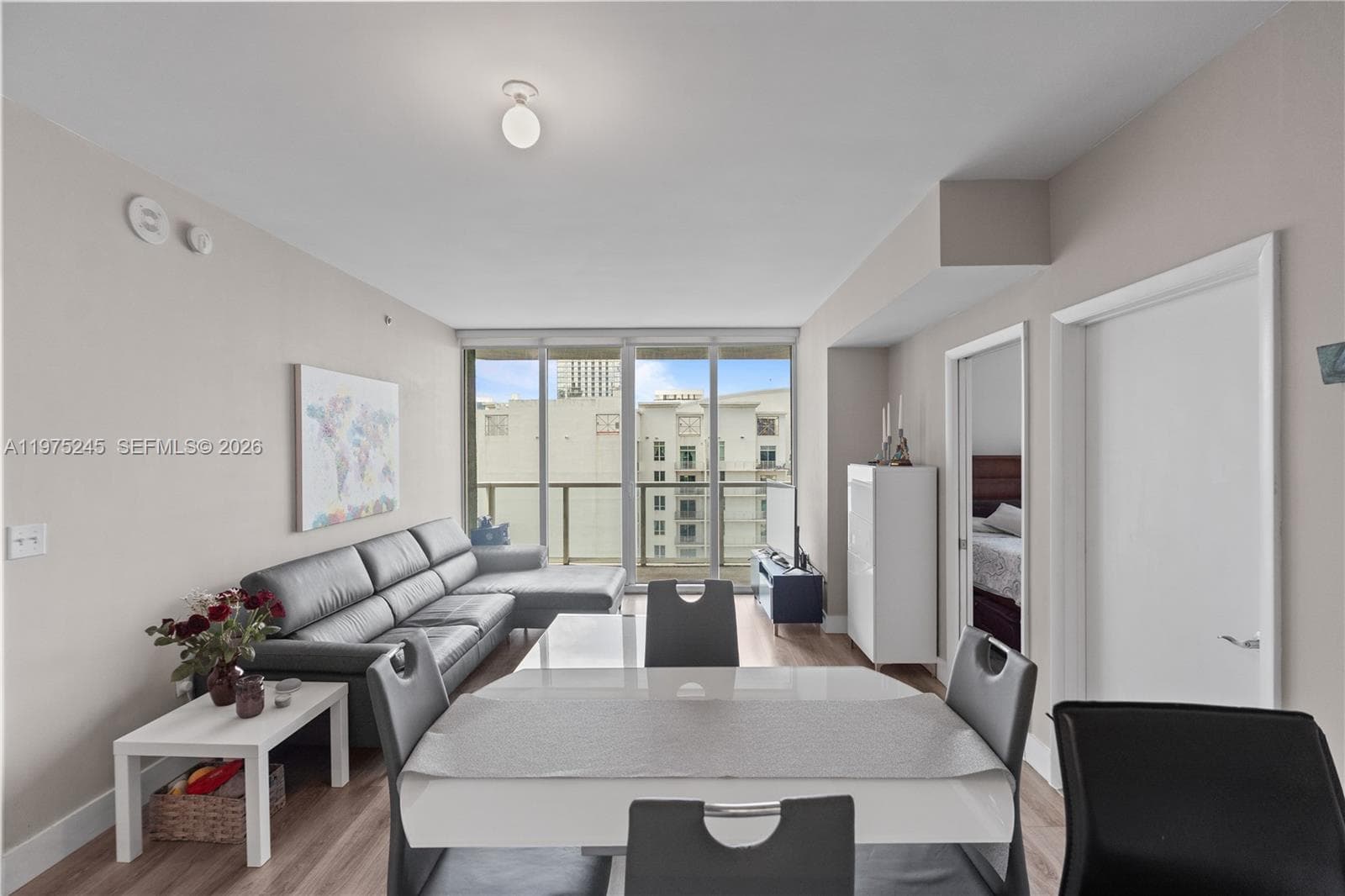 244 Biscayne Blvd # 2410, Miami, FL 33132