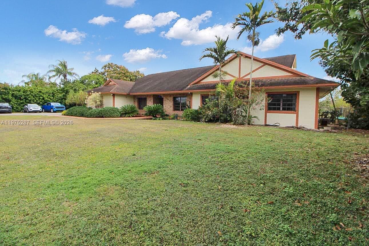 27745 SW 167th Ave, Homestead, FL 33031