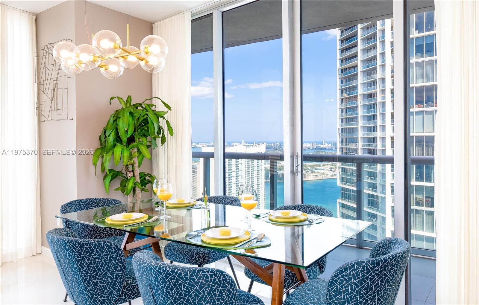 485 Brickell Ave # 4702, Miami, FL 33131 — zdjęcie 4