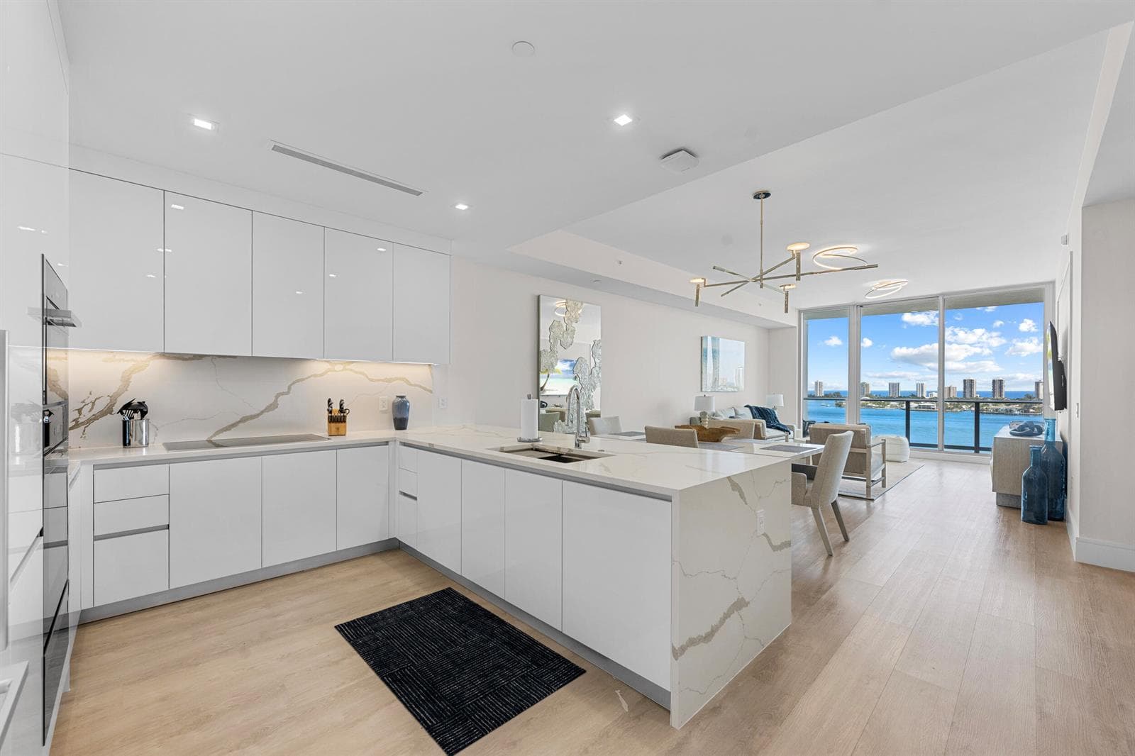 220 Lake Shore Drive # 1410, Lake Park, FL 33403