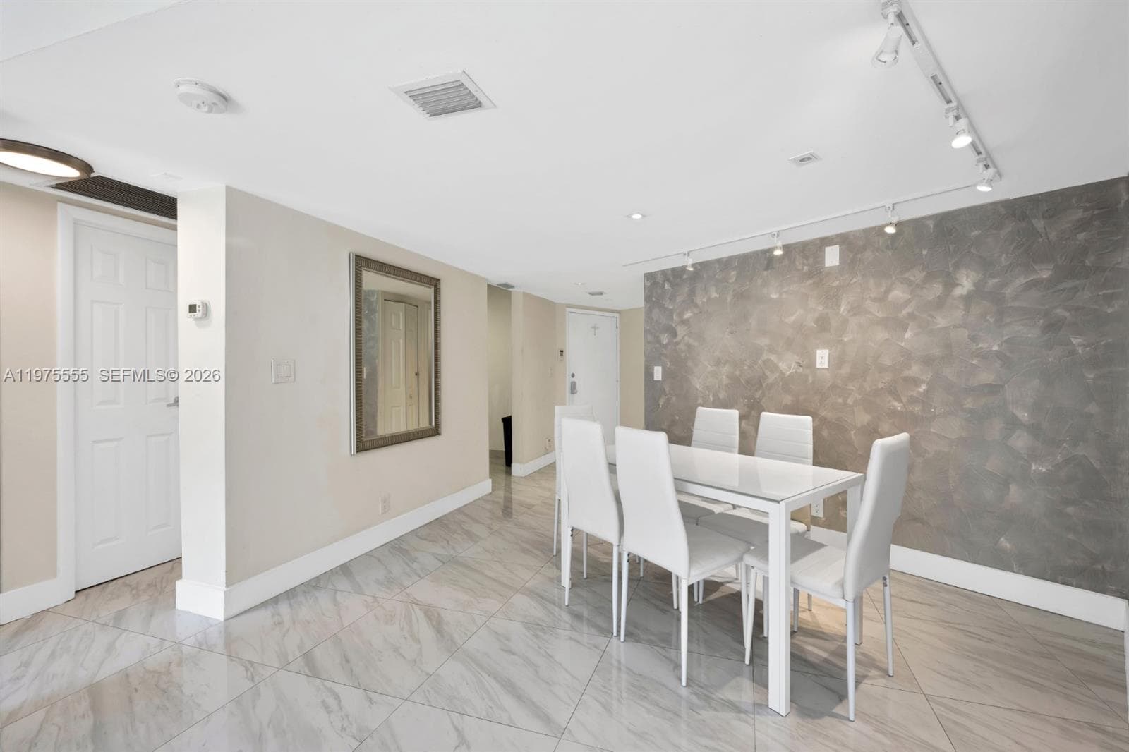 3101 N Country Club Dr # 105, Aventura, FL 33180 — zdjęcie 5