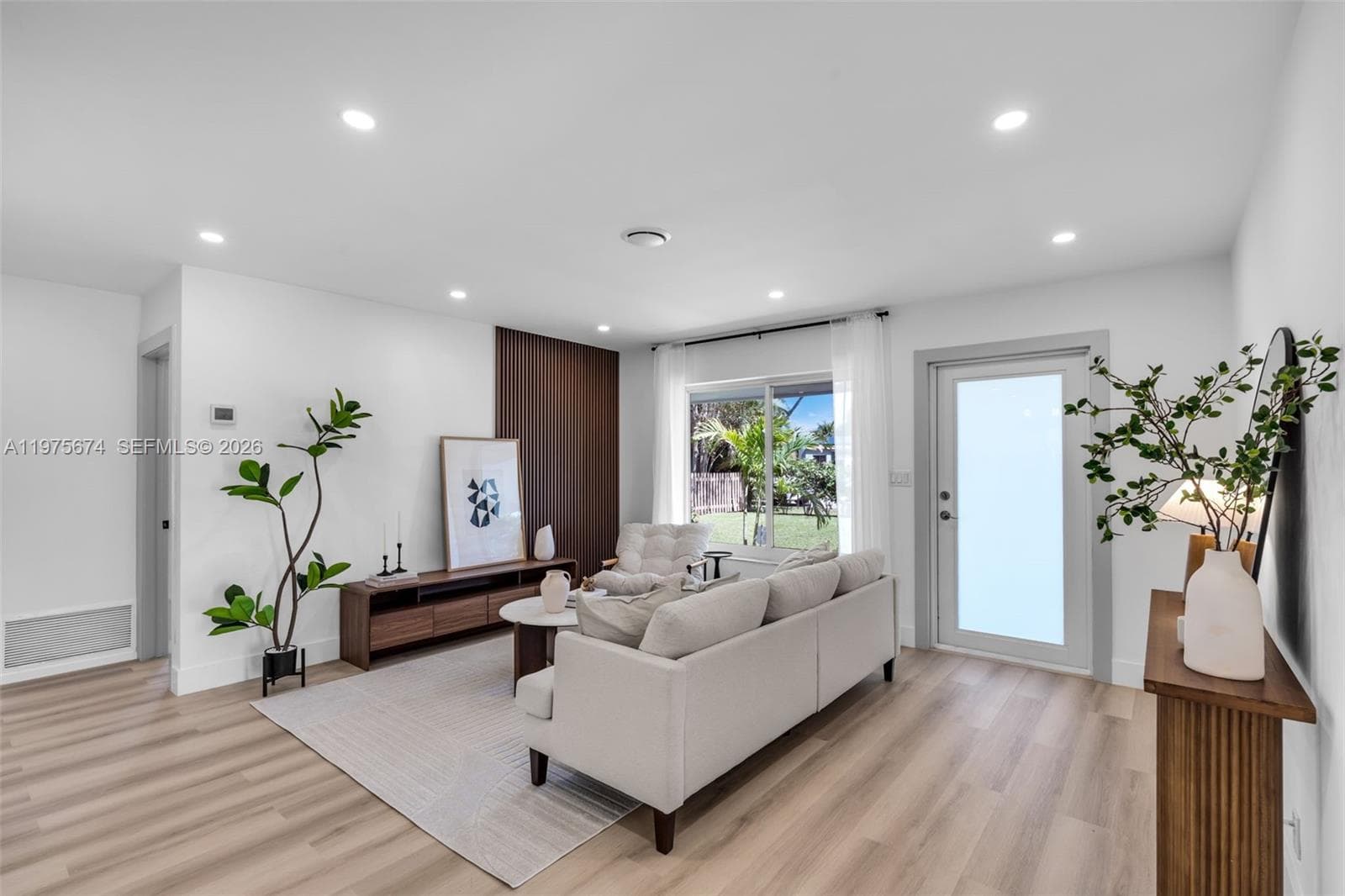 4401 NE 13th Ave, Oakland Park, FL 33334 — zdjęcie 5