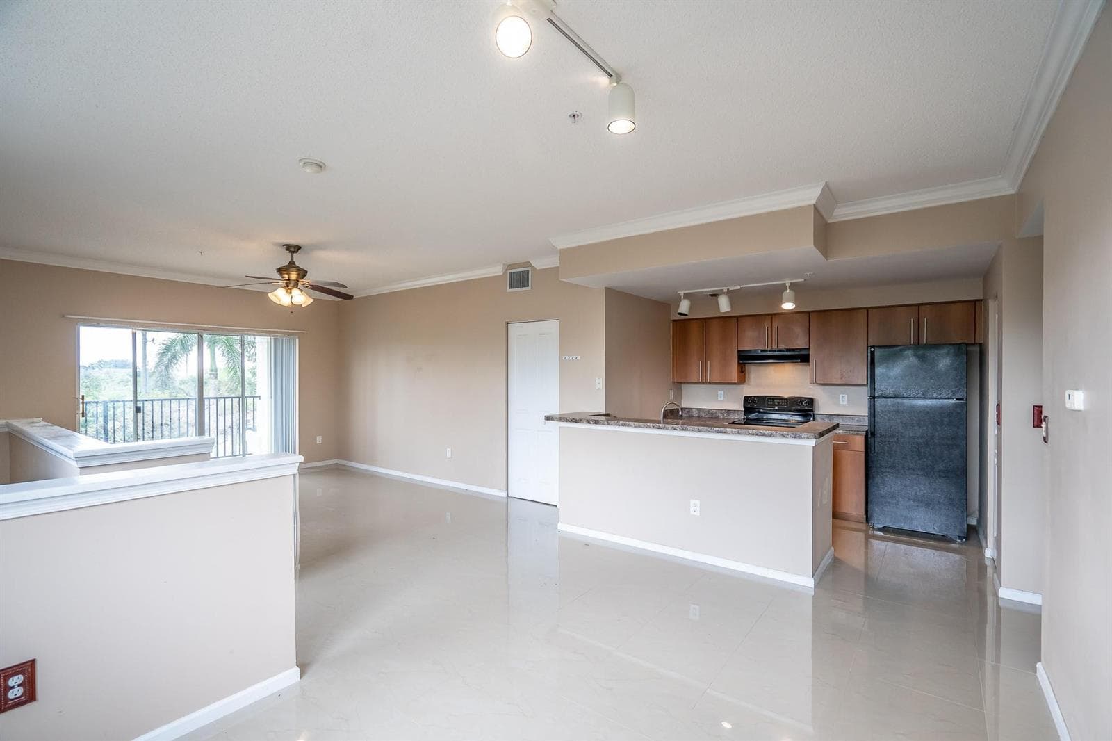 5800 W Sample Road # 308, Coral Springs, FL 33067 — zdjęcie 4