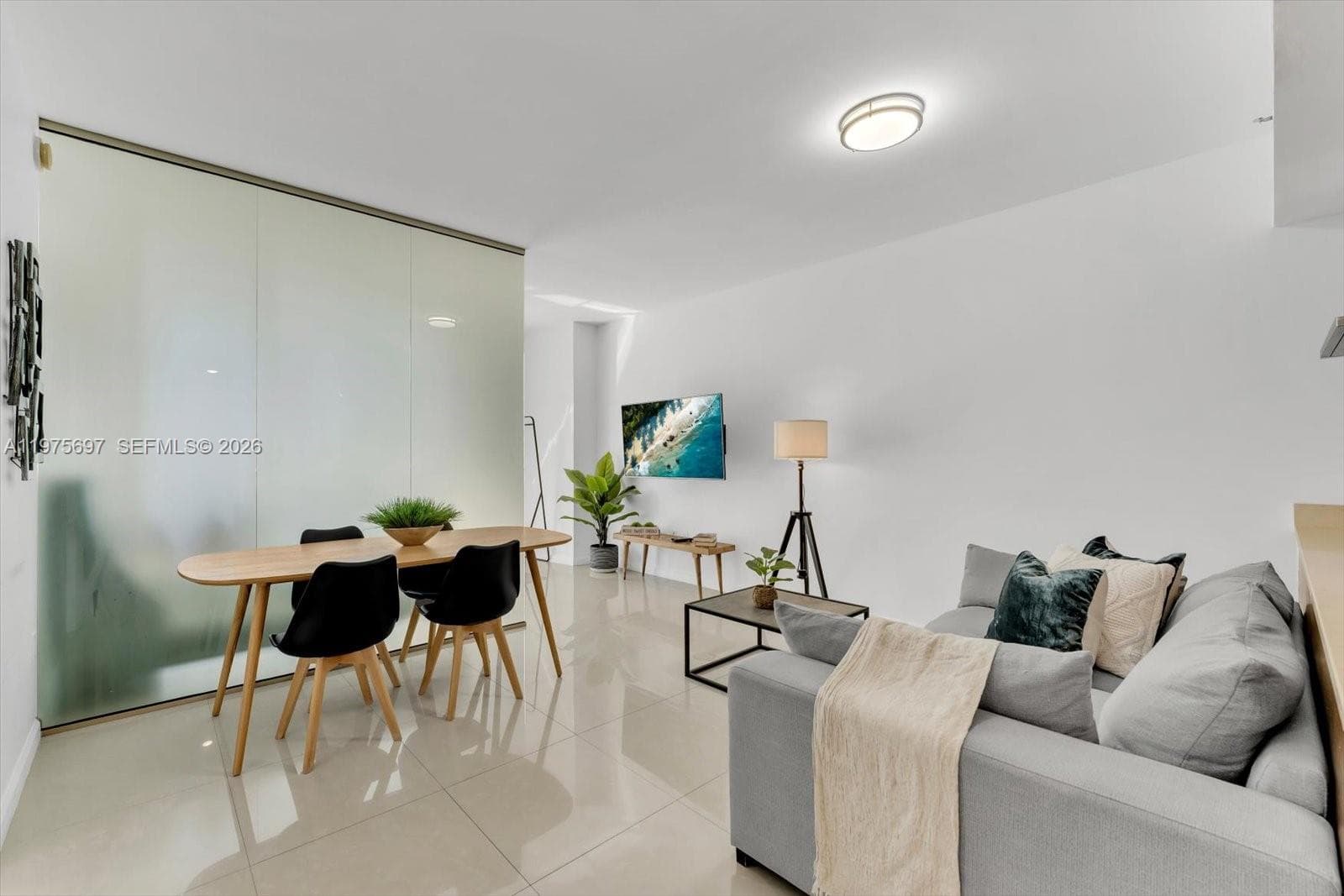 485 Brickell Ave # 1807, Miami, FL 33131 — zdjęcie 4