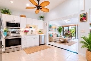 3010 NW 12th St # D, Delray Beach, FL 33445 — zdjęcie 4