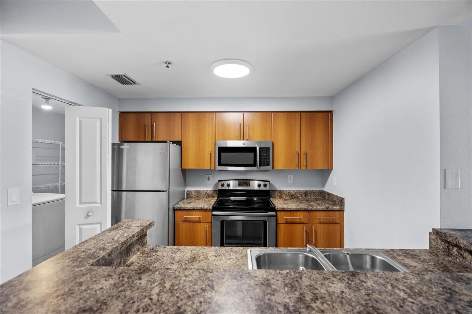 5880 W Sample Road # 307, Coral Springs, FL 33067 — zdjęcie 4