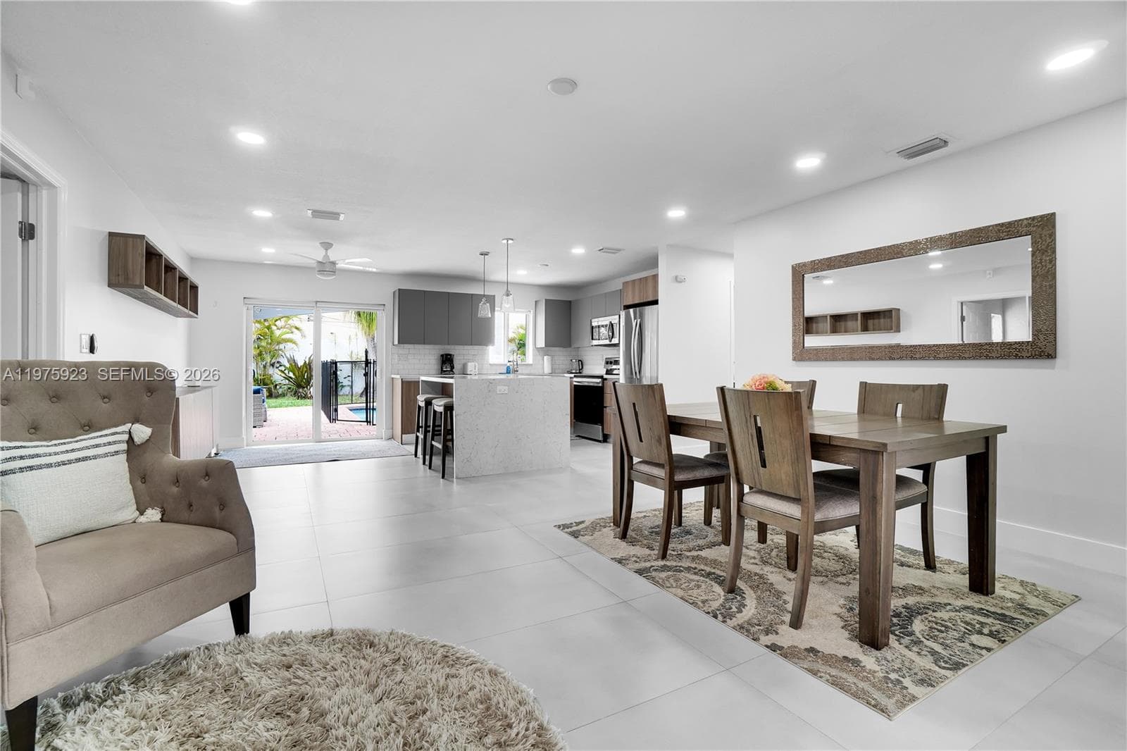 617 NW 30th Ct, Wilton Manors, FL 33311 — zdjęcie 3