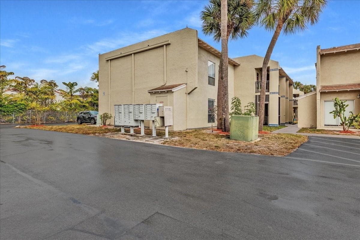 1500 N Congress Avenue # C31, West Palm Beach, FL 33401 — zdjęcie 2