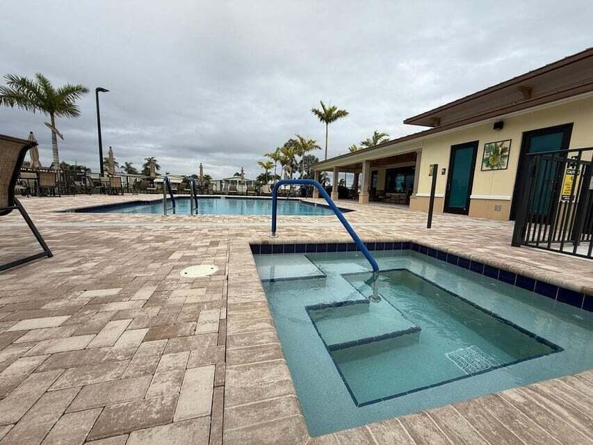 6085 Seashore Drive, Atlantis, FL 33462 — zdjęcie 3