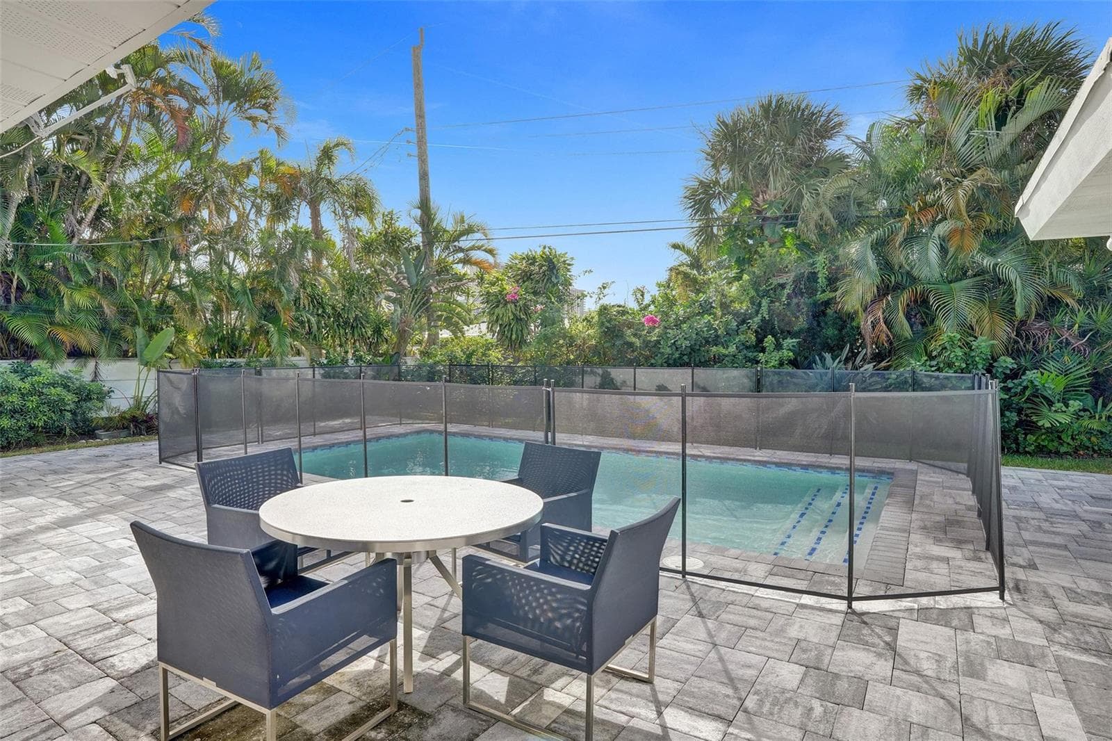 260 Allenwood Drive, Lauderdale By The Sea, FL 33308 — zdjęcie 2