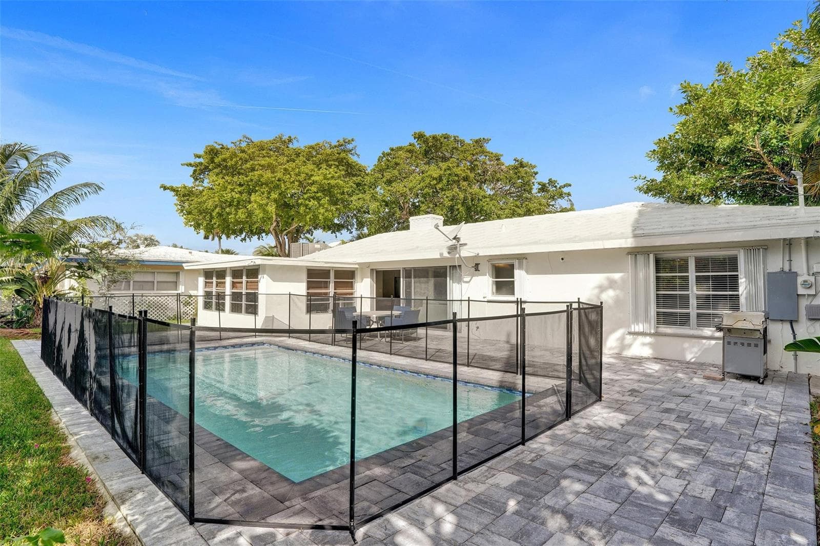 260 Allenwood Drive, Lauderdale By The Sea, FL 33308 — zdjęcie 3