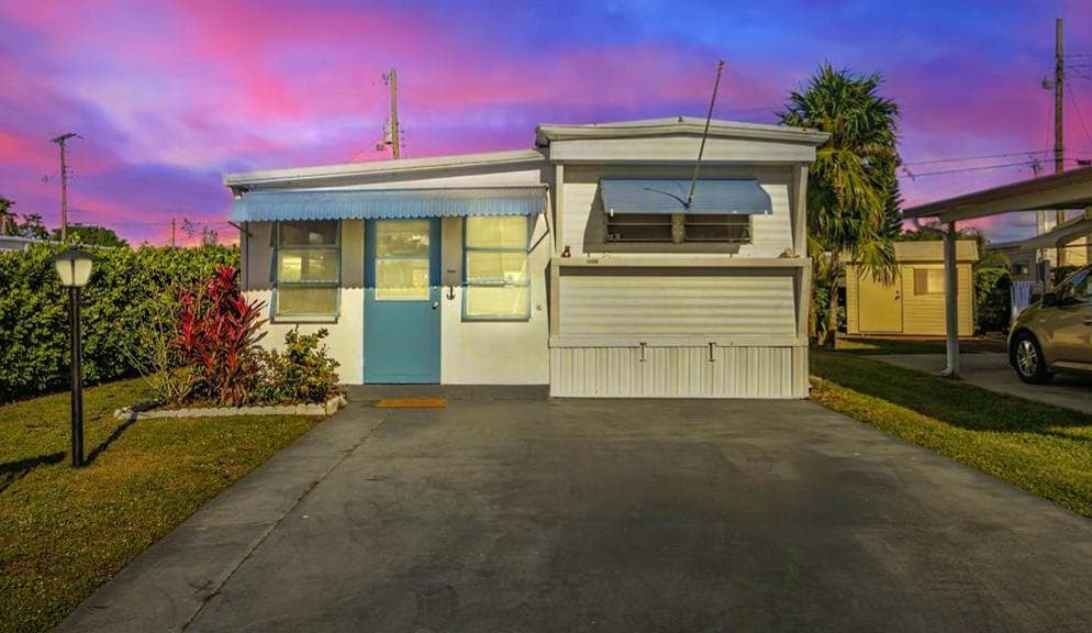 14556 Glenview Drive, Delray Beach, FL 33445 — zdjęcie 2