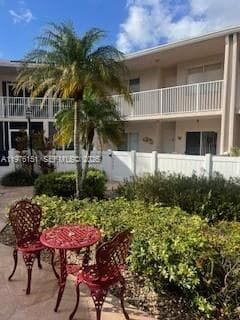 7555 Trent Dr # 212, Tamarac, FL 33321 — zdjęcie 3