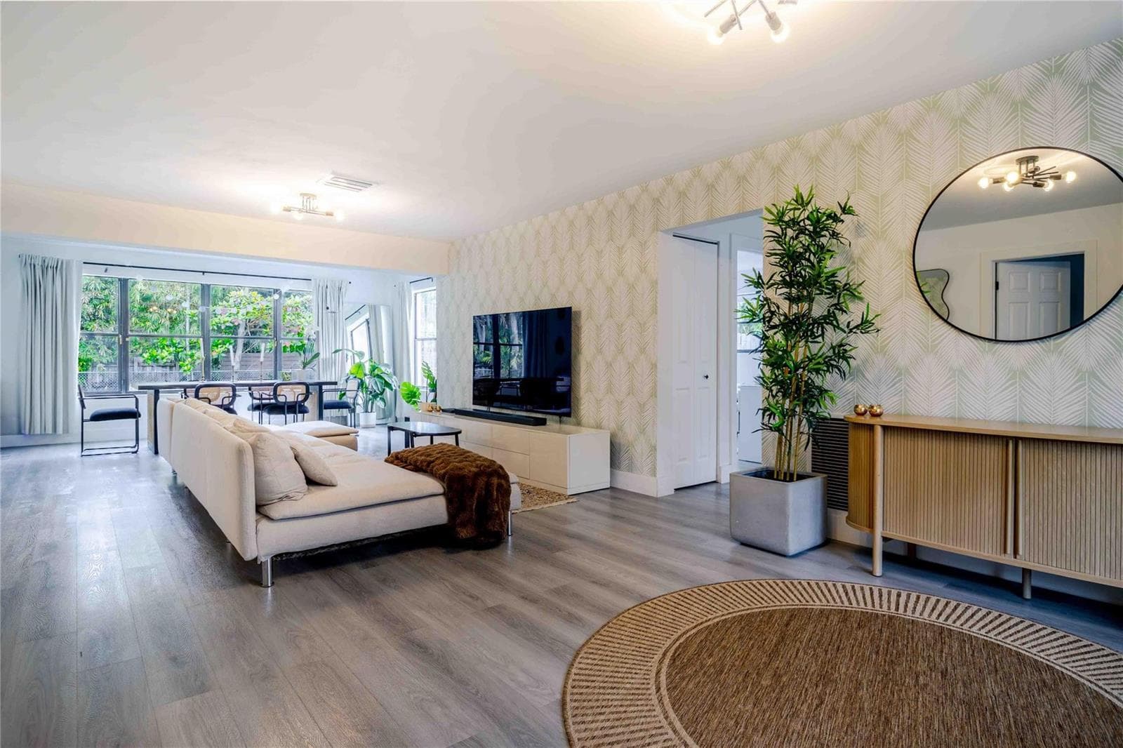 2515 NE 207th Street, Miami, FL 33180 — zdjęcie 4