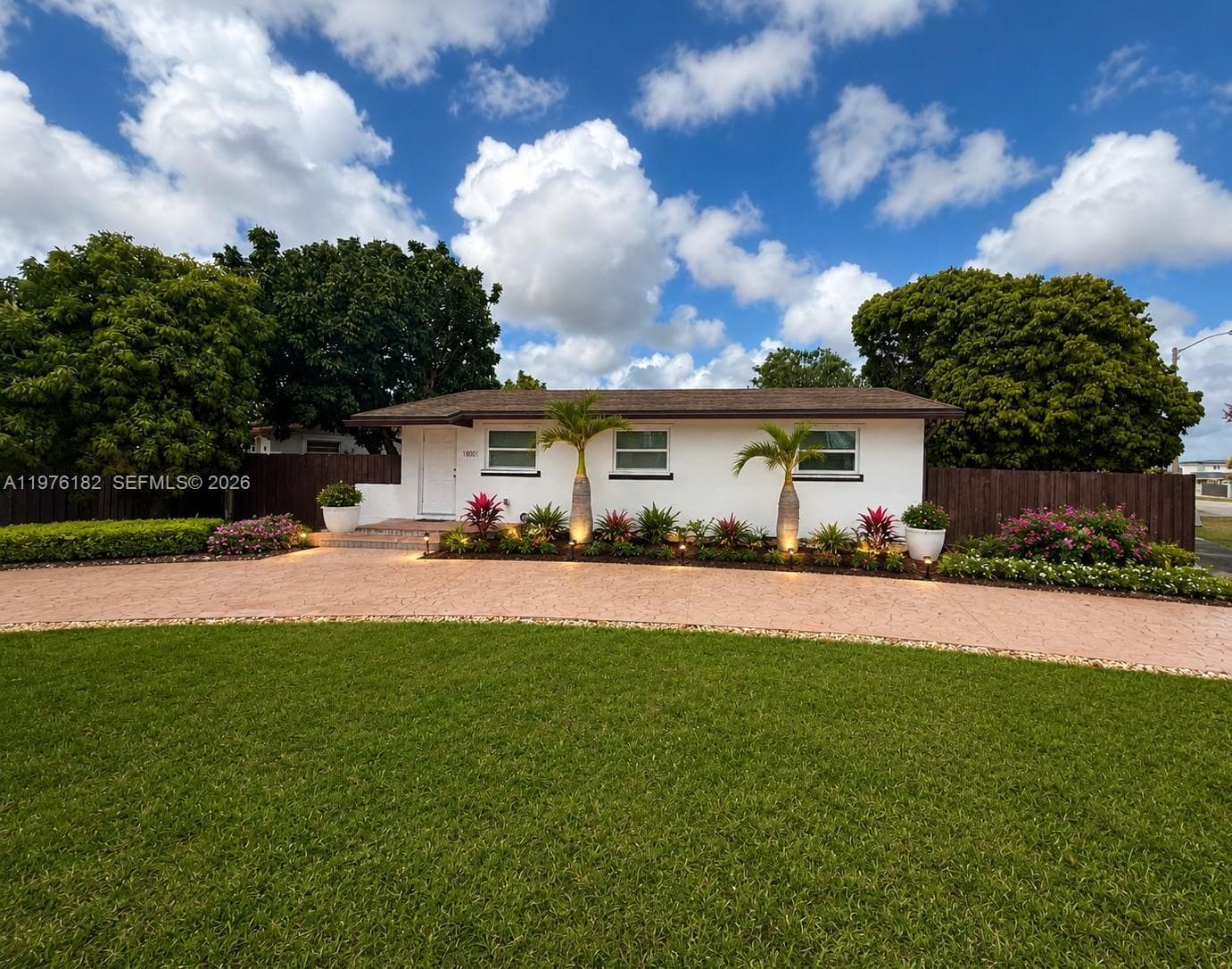 11801 SW 180th St, Miami, FL 33177