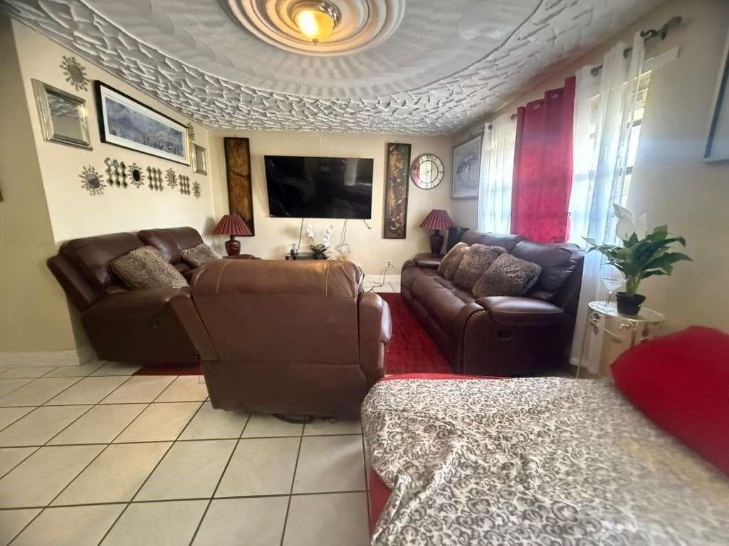 5836 Wiley Street, Hollywood, FL 33023 — zdjęcie 4