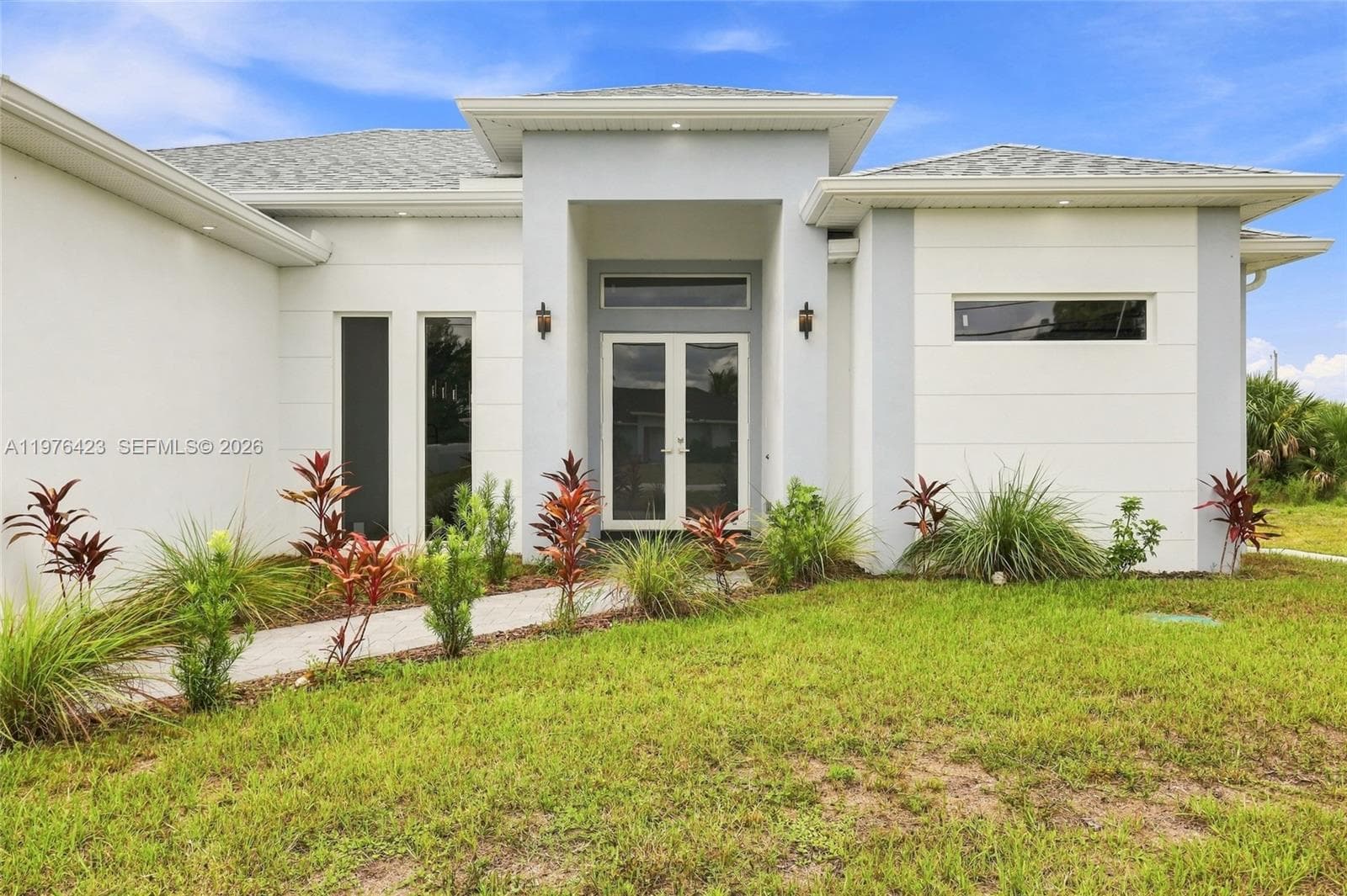 1120 NE 32nd LN, Cape Coral, FL 33990 — zdjęcie 5