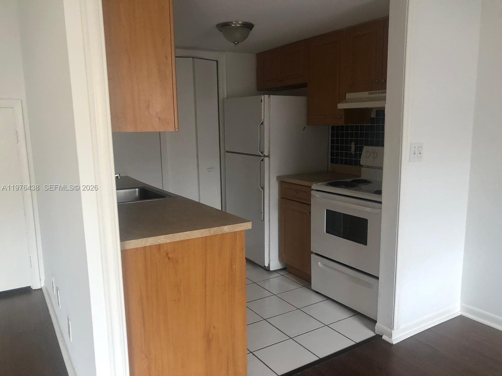 6603 Winfield Blvd, Margate, FL 33063 — zdjęcie 4