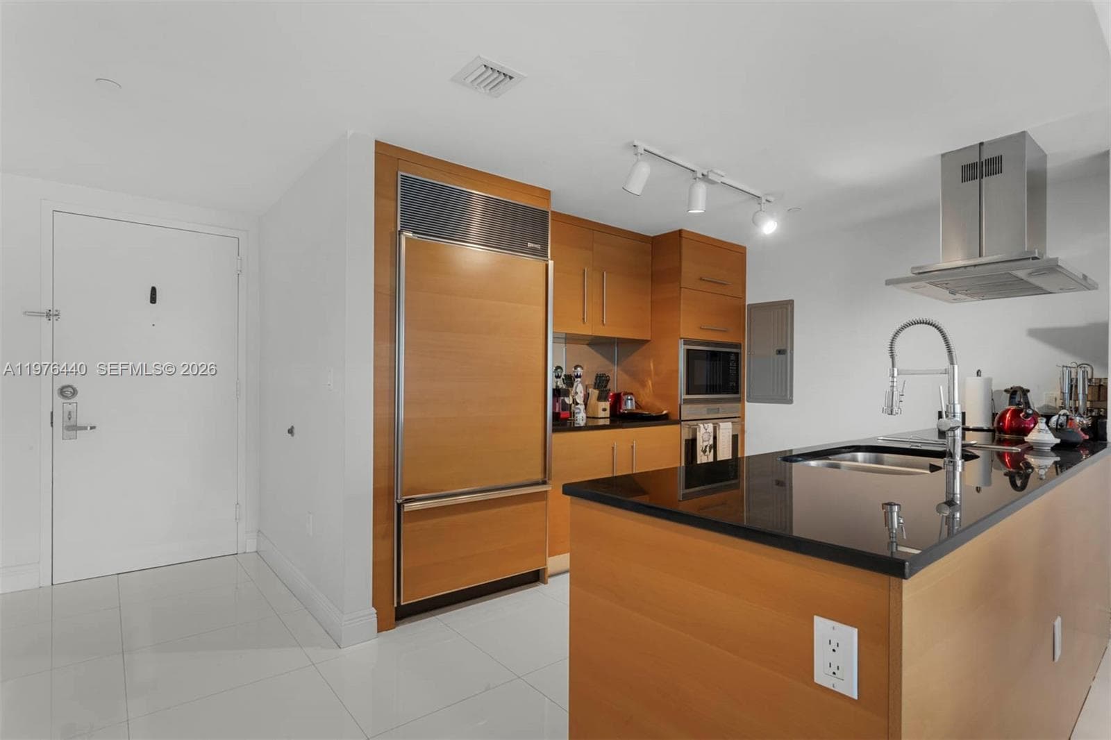 495 Brickell Ave # 805, Miami, FL 33131 — zdjęcie 4