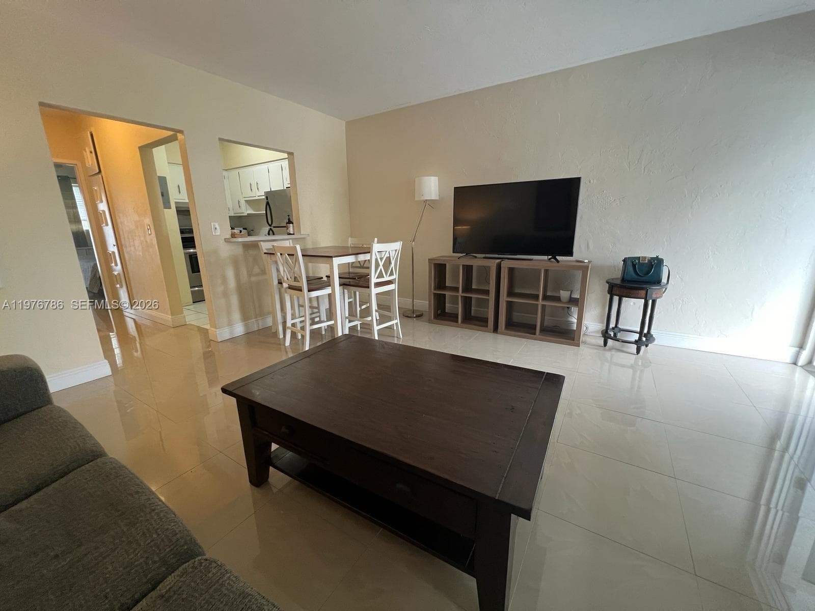 600 Layne Blvd # 210, Hallandale Beach, FL 33009 — zdjęcie 2
