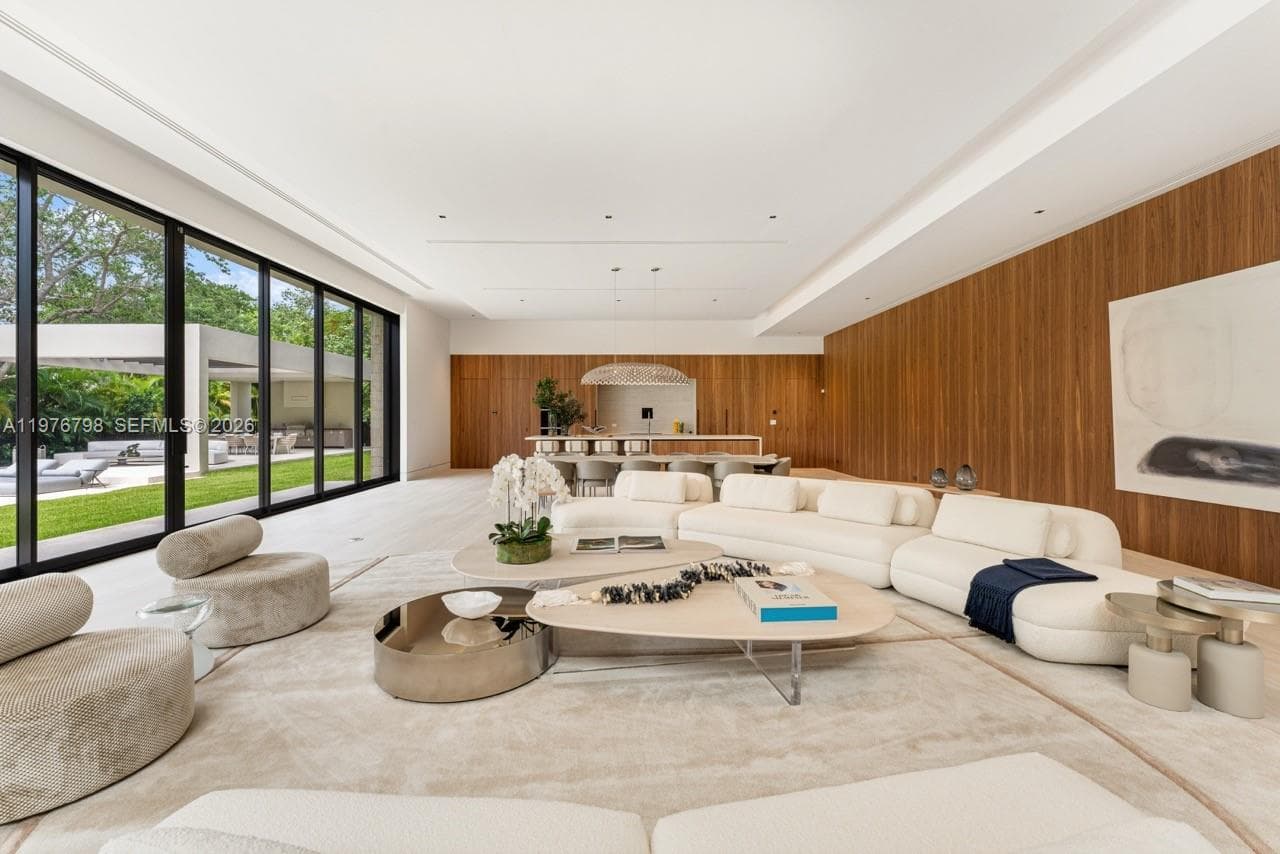 8755 SW 54th Ave, Miami, FL 33143 — zdjęcie 2