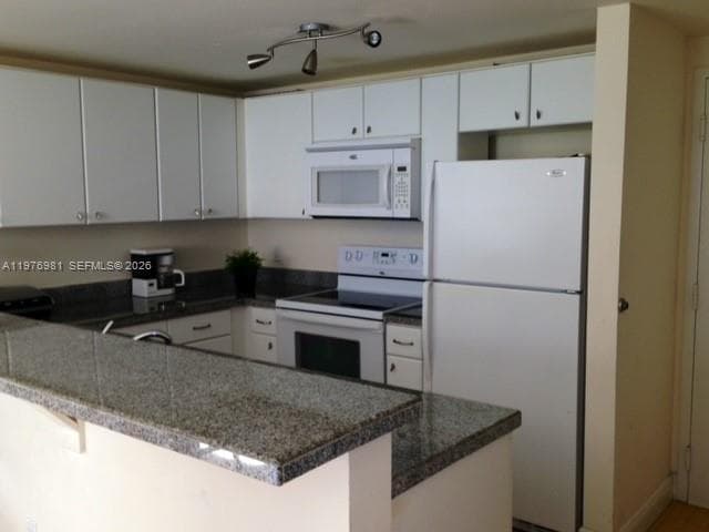 2740 SW 28th Ter # 304, Miami, FL 33133 — zdjęcie 3