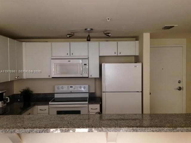 2740 SW 28th Ter # 304, Miami, FL 33133 — zdjęcie 4