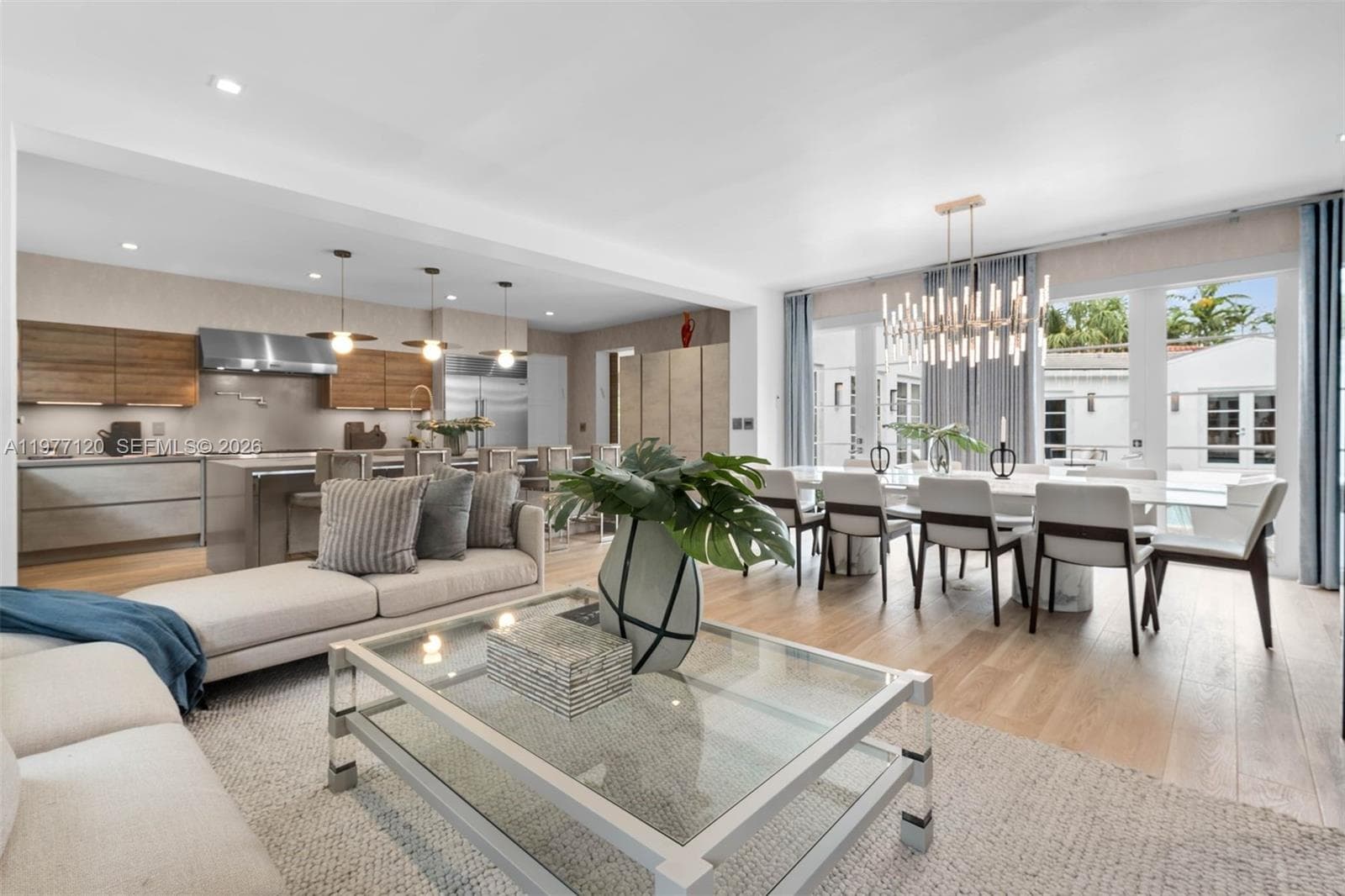 2887 Pine Tree Dr, Miami Beach, FL 33140 — zdjęcie 4
