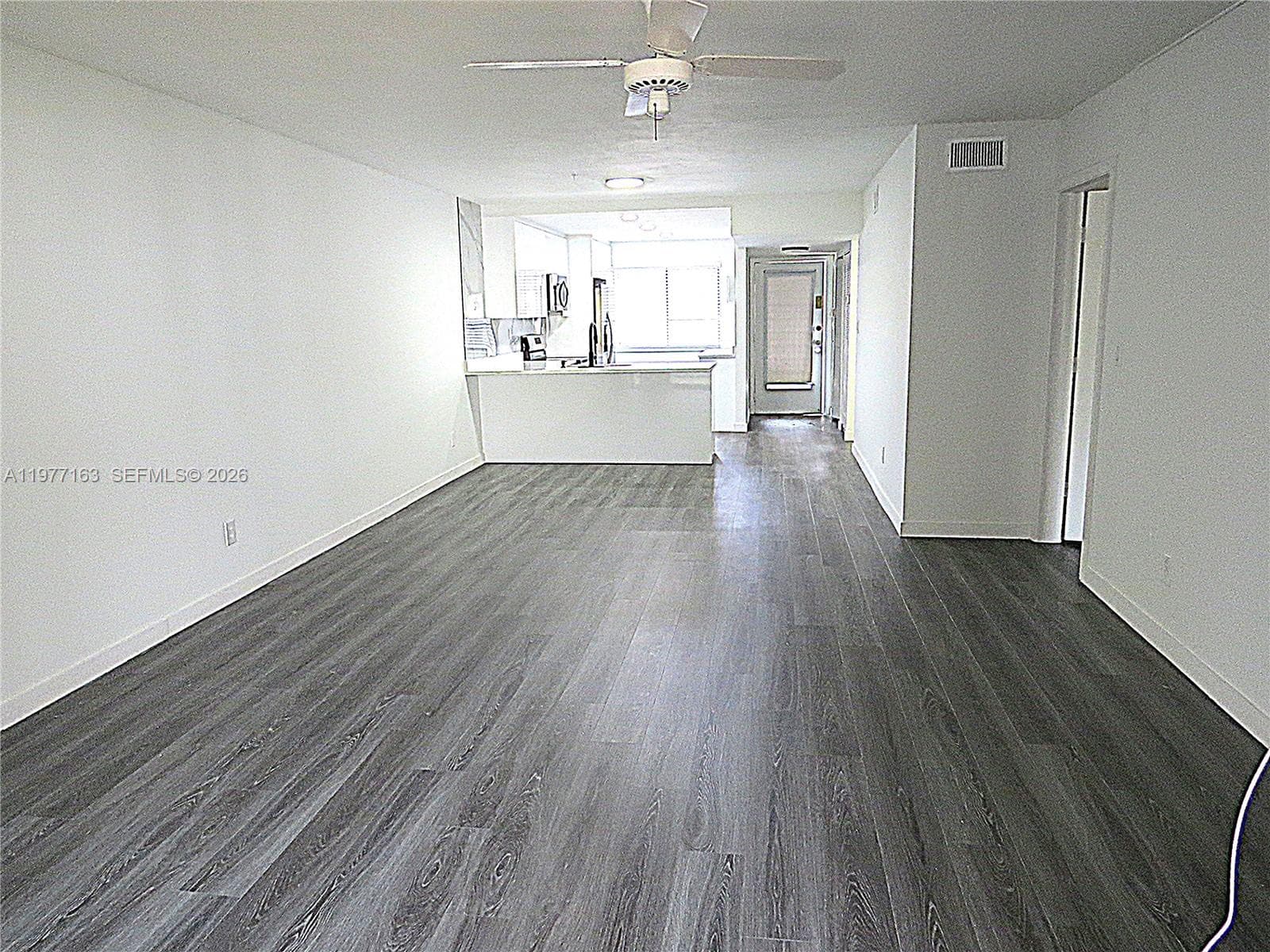 3591 Inverrary Dr # 203, Lauderhill, FL 33319 — zdjęcie 3