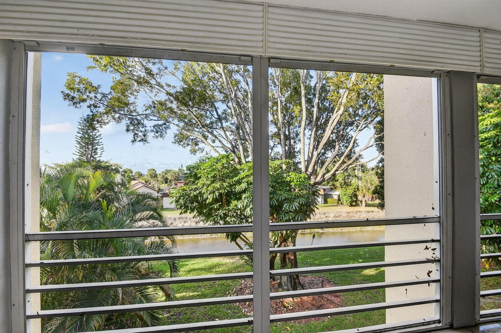 3524 Via Poinciana # 303, Lake Worth, FL 33467 — zdjęcie 2