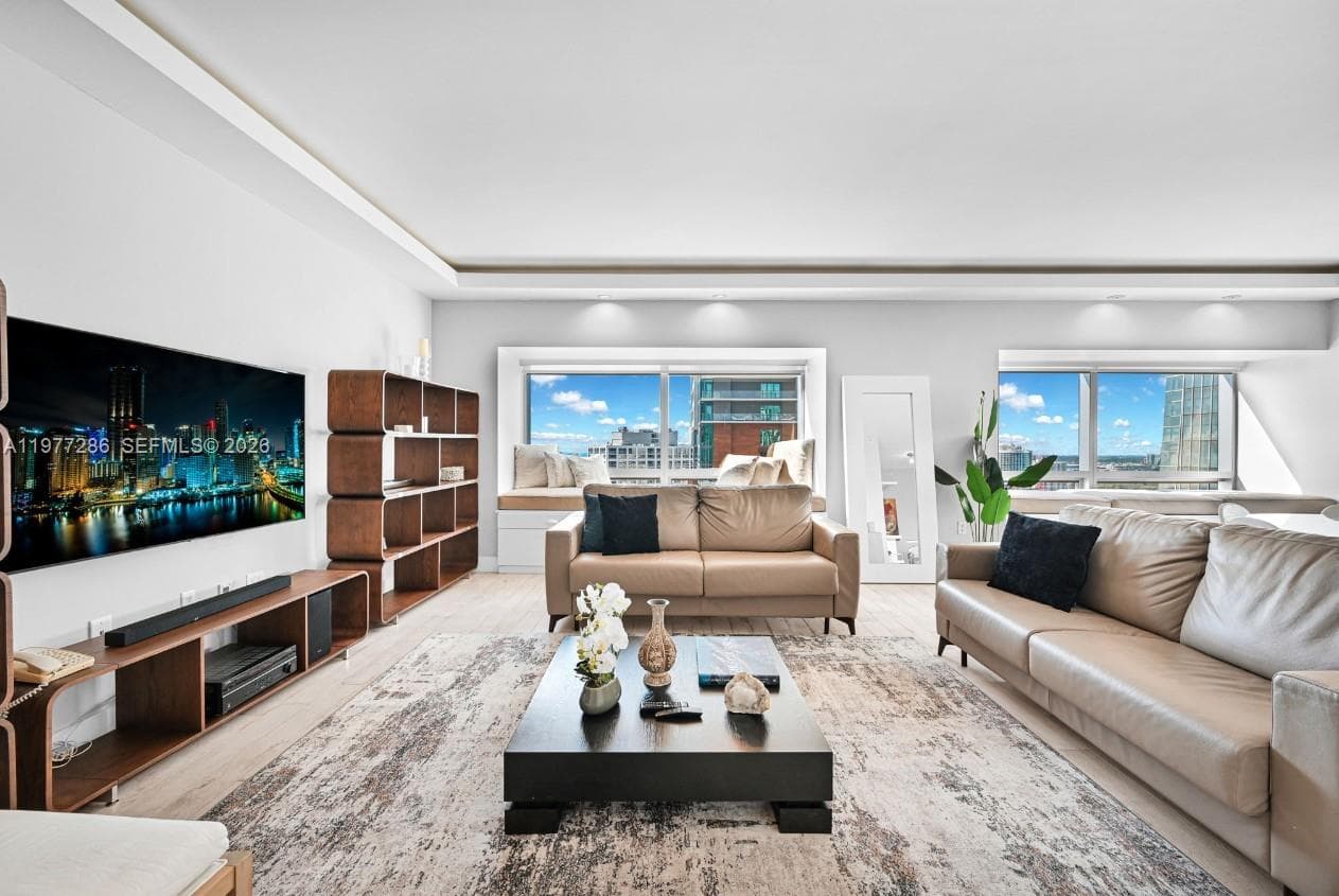 1435 Brickell Ave # 3401, Miami, FL 33131 — zdjęcie 3