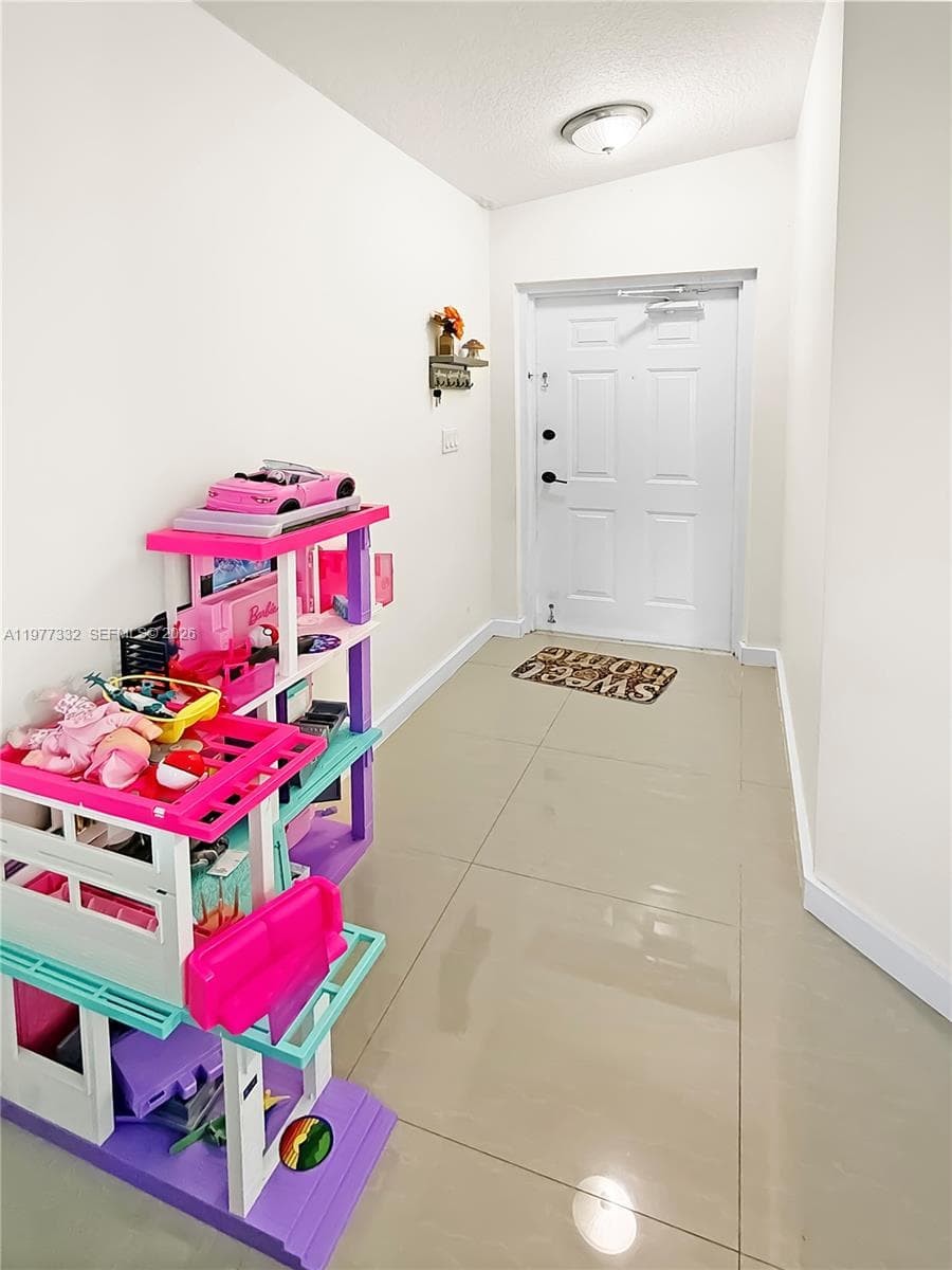 945 NE 34th Ave # 204, Homestead, FL 33033 — zdjęcie 4