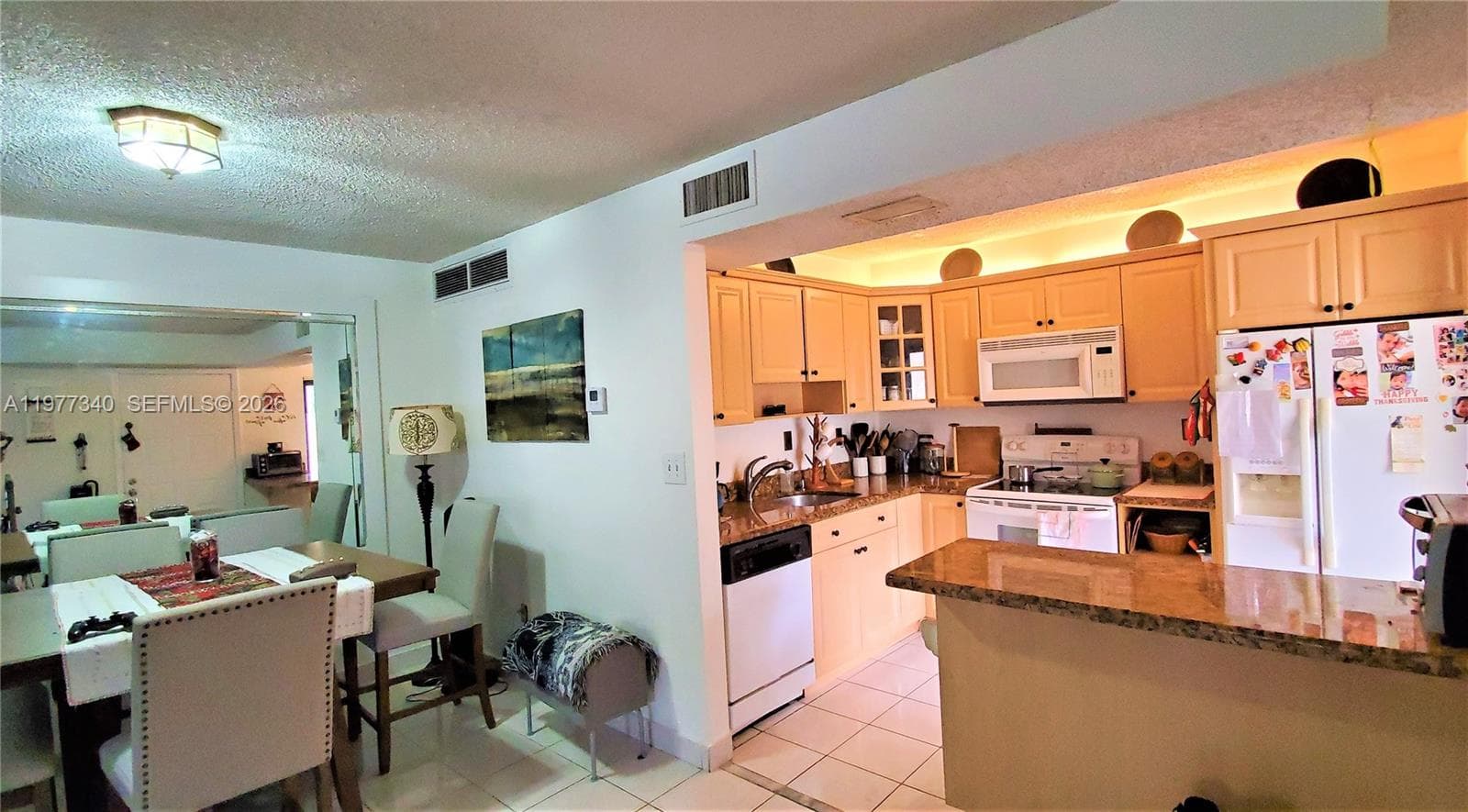 20025 NE 3rd Ct # 1, Miami, FL 33179 — zdjęcie 4