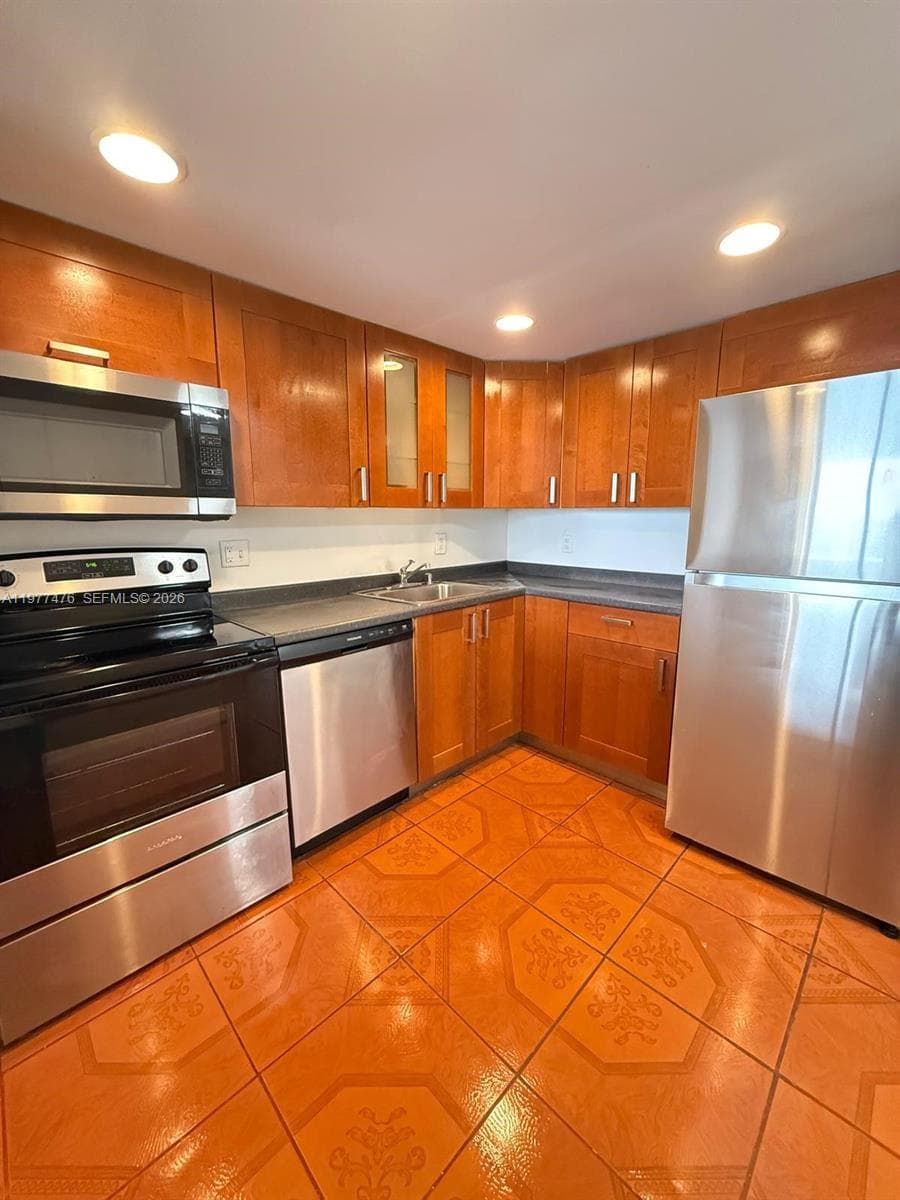13499 Biscayne Blvd # 1114, North Miami, FL 33181 — zdjęcie 3