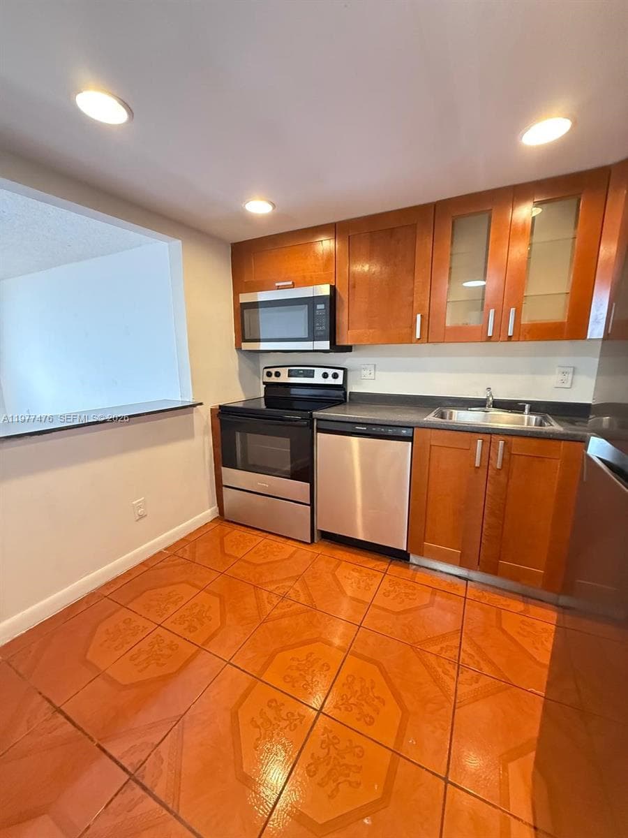 13499 Biscayne Blvd # 1114, North Miami, FL 33181 — zdjęcie 5