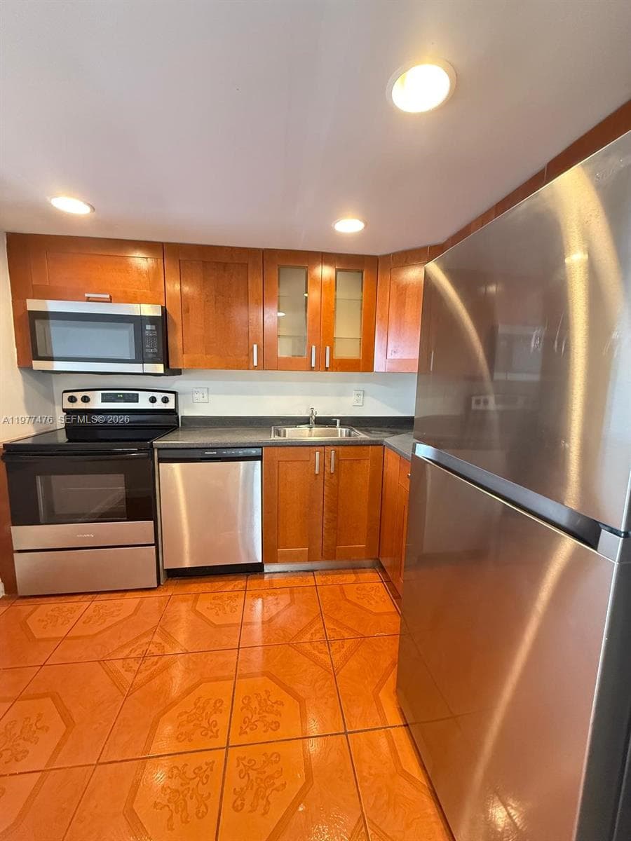 13499 Biscayne Blvd # 1114, North Miami, FL 33181 — zdjęcie 4