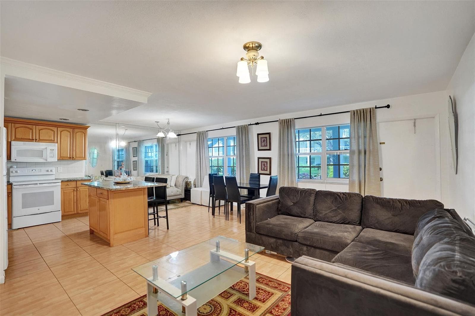 5208 NE 24th Terrace # F118, Fort Lauderdale, FL 33308 — zdjęcie 2