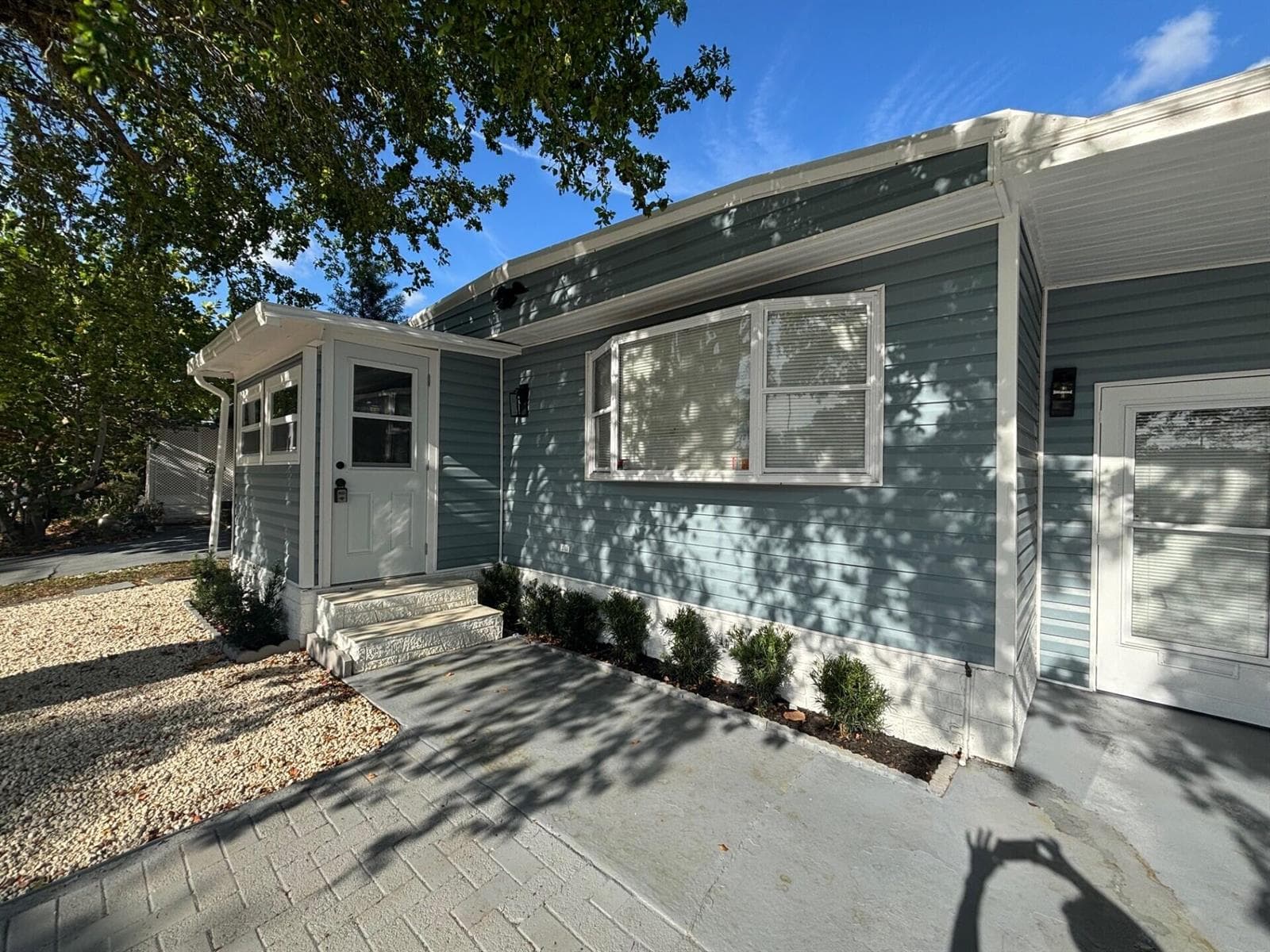 5010 NW 2nd Avenue NW, Deerfield Beach, FL 33064 — zdjęcie 2