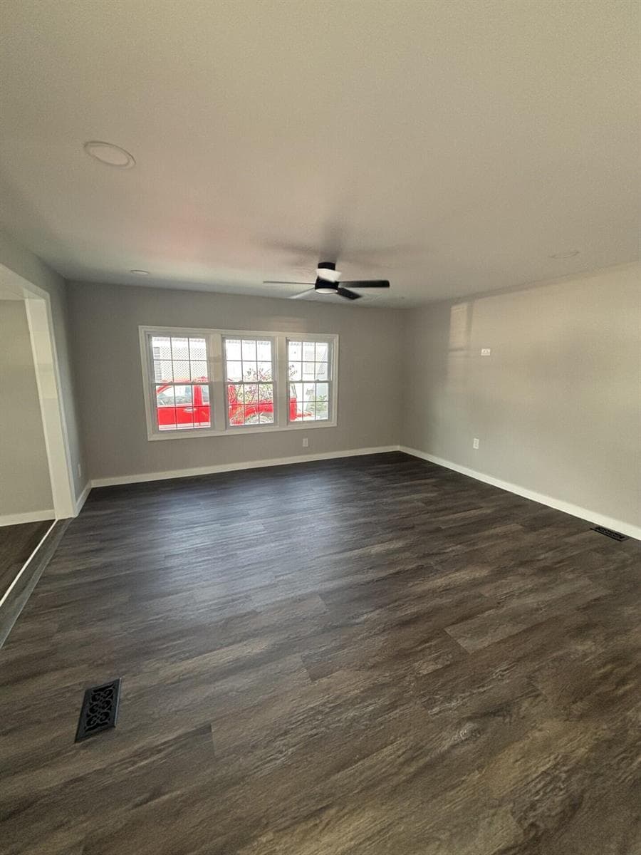 5010 NW 2nd Avenue NW, Deerfield Beach, FL 33064 — zdjęcie 3