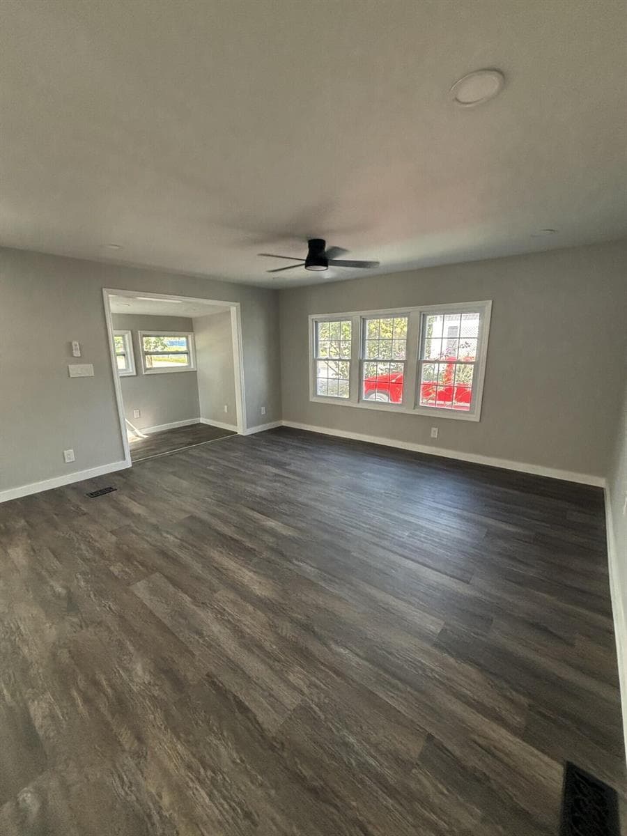 5010 NW 2nd Avenue NW, Deerfield Beach, FL 33064 — zdjęcie 4