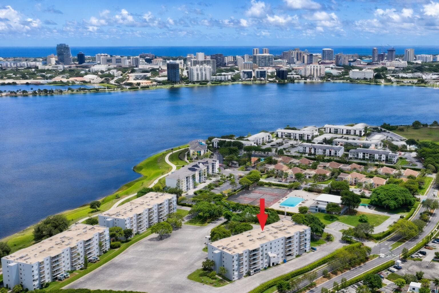 500 Executive Center Drive # 2h, West Palm Beach, FL 33401 — zdjęcie 2