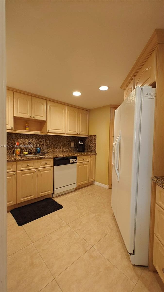 825 Brickell Bay Dr # 841, Miami, FL 33131 — zdjęcie 3