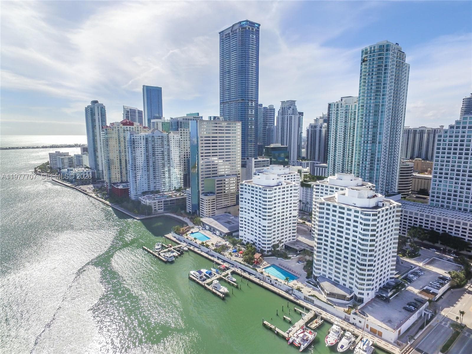 825 Brickell Bay Dr # 841, Miami, FL 33131
