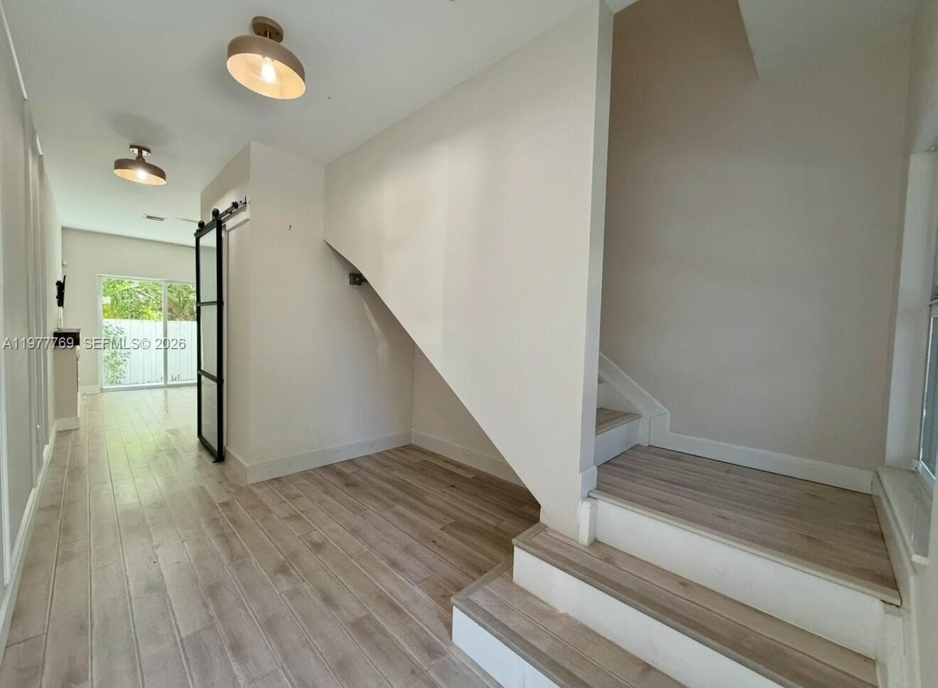 1035 NW 2nd Ave, Fort Lauderdale, FL 33311 — zdjęcie 5
