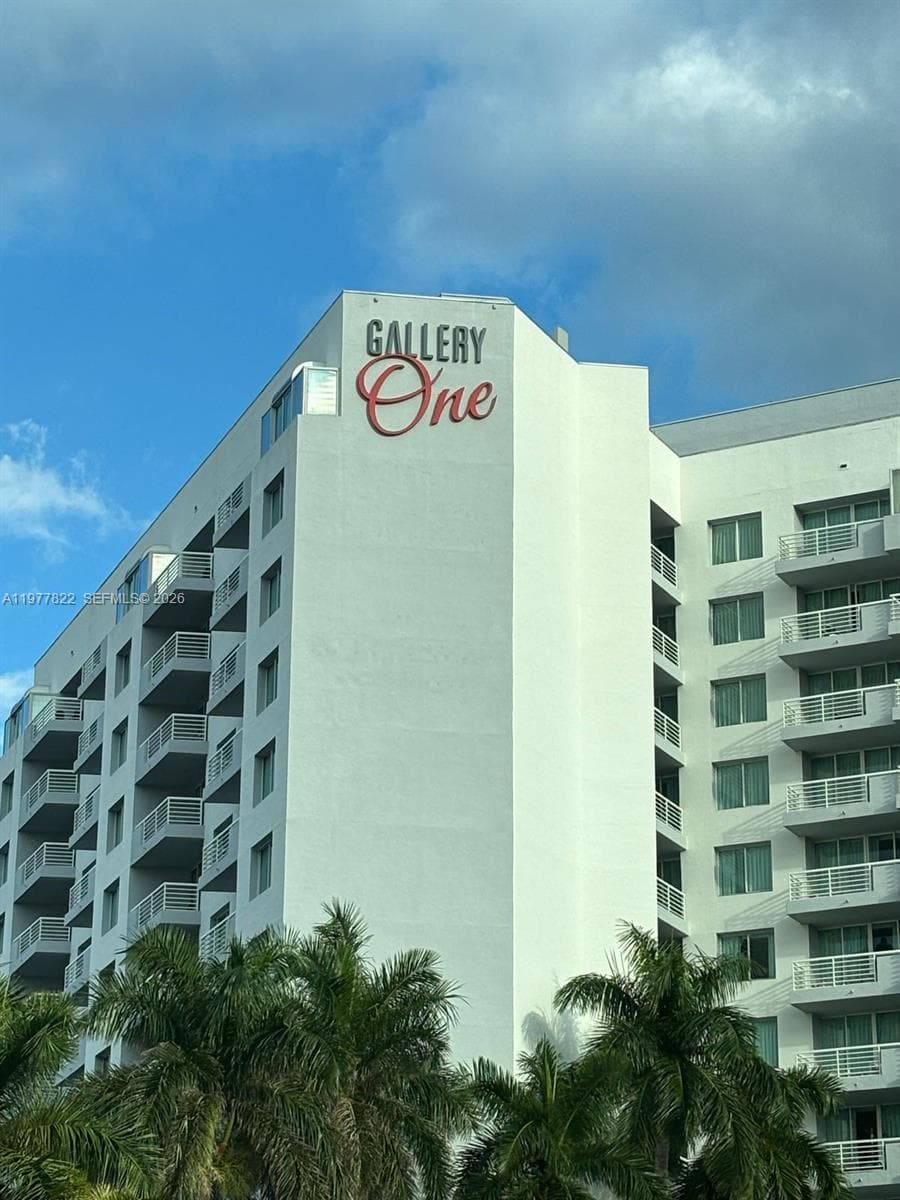 2670 E Sunrise Blvd # 302, Fort Lauderdale, FL 33304 — zdjęcie 2